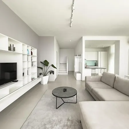 Mela Twin Coast Himare